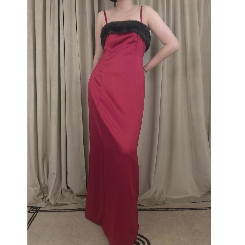 Vintage Donna Morgan Red Satin Maxi dress with Faux Fur Trim